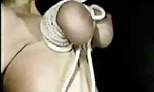 रसोई घर सेक्सी में हिंदी मूवी में रूममेट के साथ कांप मोज़ा में युवा श्यामला