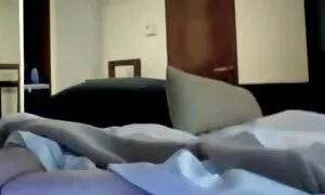 घुमावदार एथलीट मंजिल पर जिमनास्टिक करना हॉलीवुड बीएफ सेक्सी मूवी