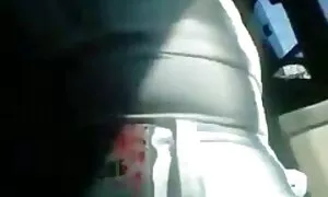 एक दोस्त उल्टा घोड़े पर सवार की हॉलीवुड सेक्स फिल्म स्थिति में गधा माँ बट घूर